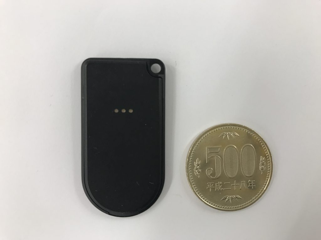FCS1301と500円玉の比較画像