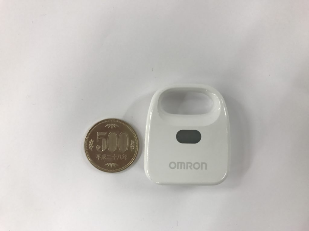 オムロン環境センサ2JCIE-BL01と500円玉の比較画像