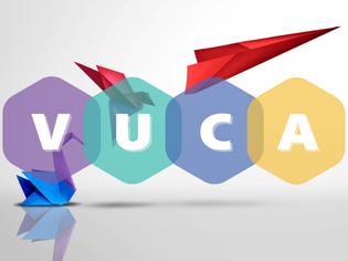 VUCA時代のシステム開発｜IT企画担当者が押さえるべき3つのアプローチ