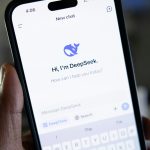 DeepSeekの何がすごい？低コストの理由とともに解説