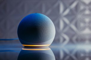 Alexa スマートスピーカー